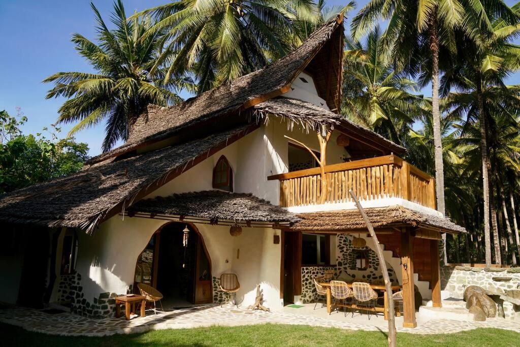 Beach-Front Sumbawa Surf House Lemonga المظهر الخارجي الصورة